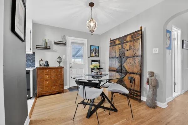 $869,000 | North Buchanan Street, Arlington, VA 22207