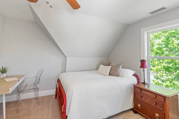 Contact Agent | Neill Avenue, Nashville, TN 37206