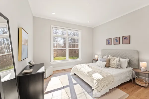 $2,550,000 | 8621 McHenry Street, Vienna, VA 22180