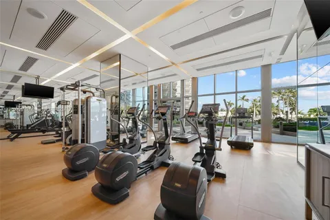$11,500,000 | 9701 Collins Avenue, Unit 2303S, Bal Harbour, FL 33154
