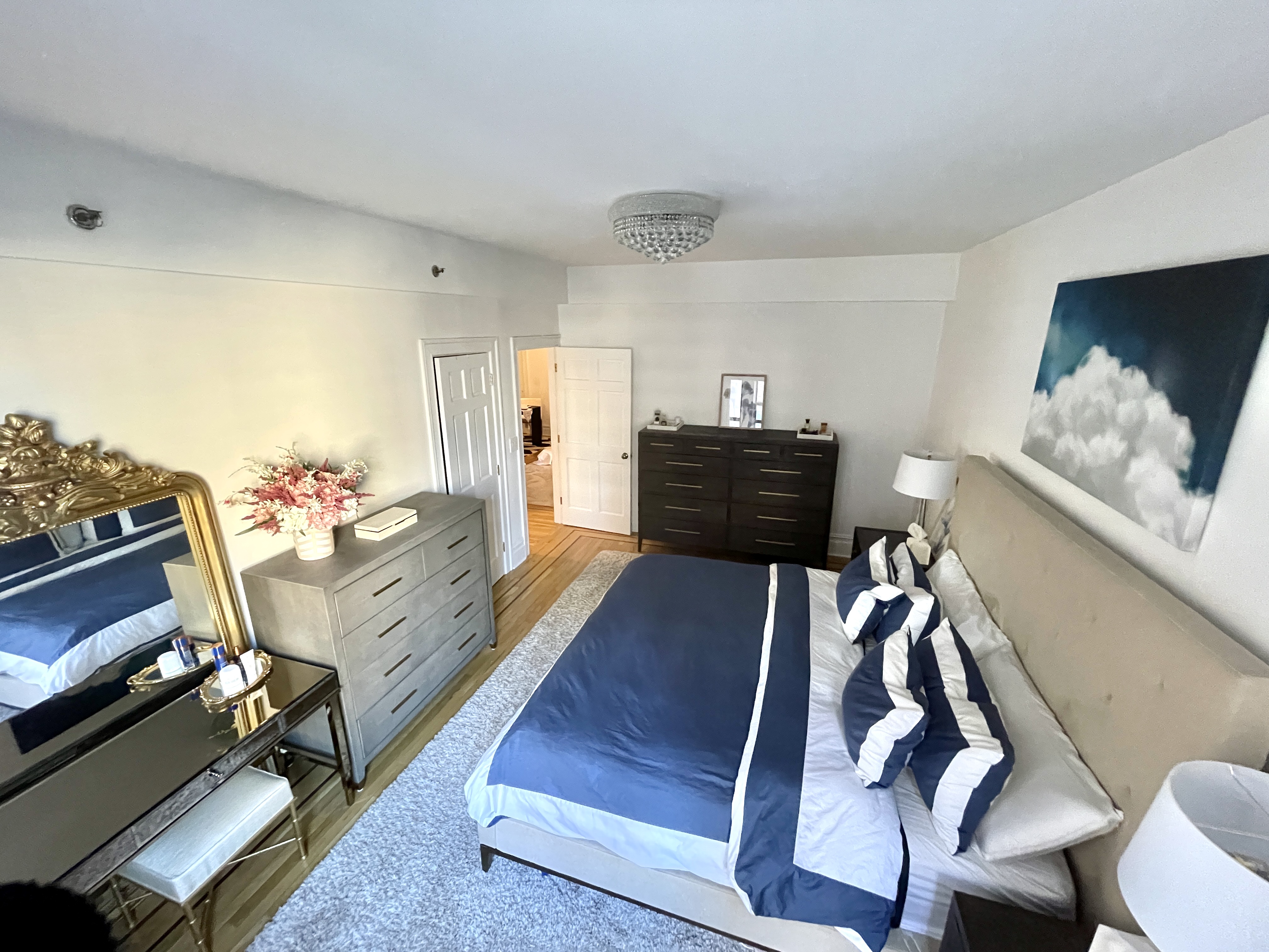 203 West 90th Street, Unit 6B Manhattan, NY 10024 - Photo 19 of 22 a view of a living room and dining room