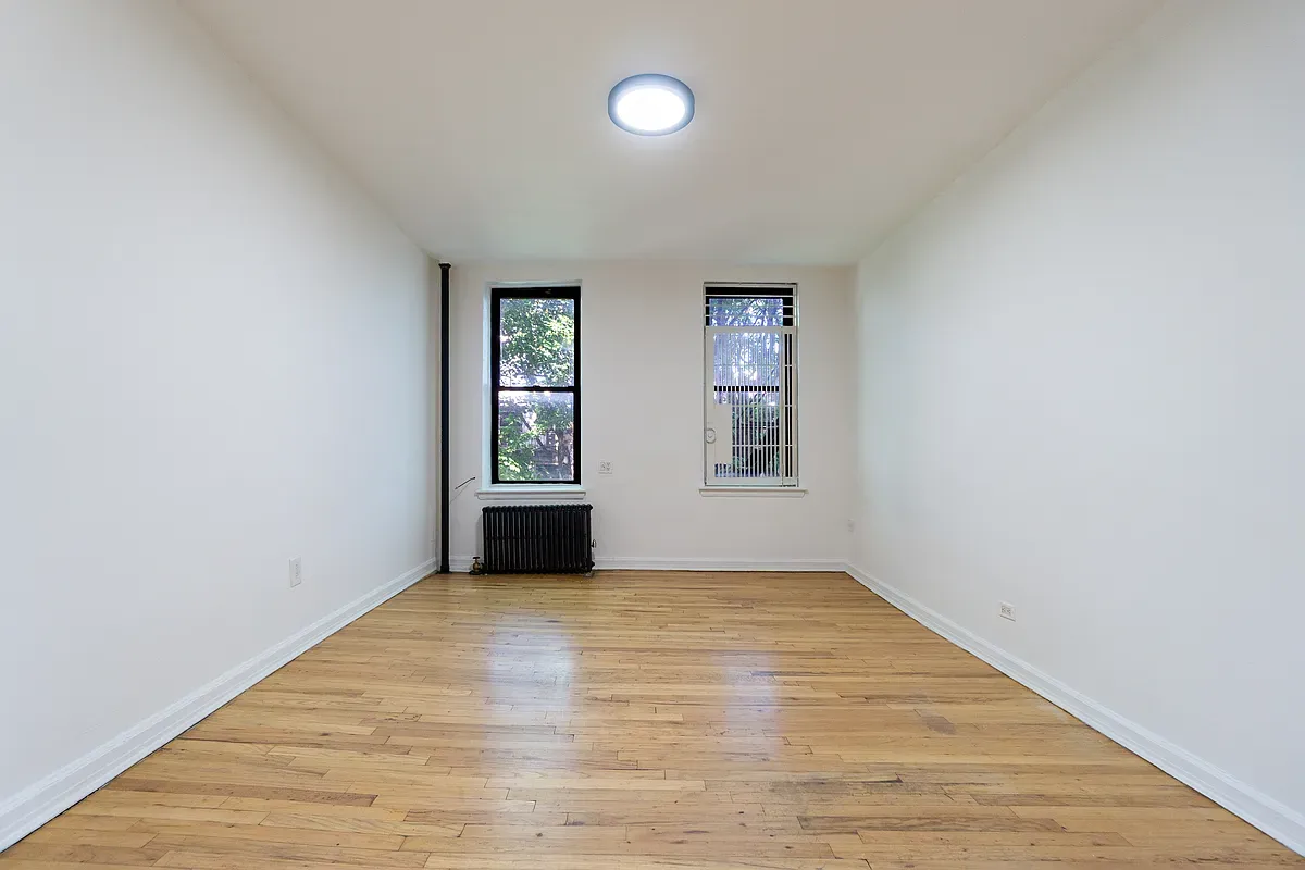 $2,700 | 319 East 5th Street, Unit 13 | East Village