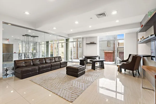 $3,100 | 1700 Park Avenue, Unit 620, Weehawken, NJ 07086