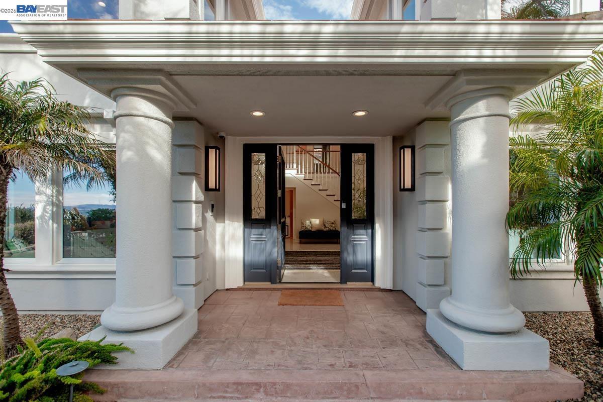 16 Killarney Place Alameda, CA 94502 - Photo 5 of 60