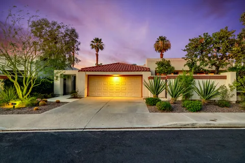 $1,235,000 | 5 Vista Loma Drive, Rancho Mirage, CA 92270