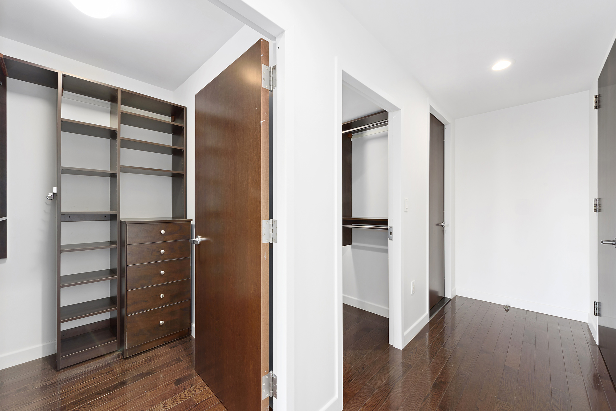 462 West 58th Street, Unit 6B Manhattan, NY 10019 - Photo 5 of 11