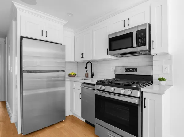 $3,050 | 527 Quincy Street, Unit 1 | Bedford-Stuyvesant