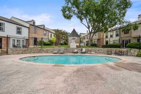 $525,000 | 3467 North Hills Drive, Austin, TX 78731