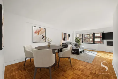 $550,000 | 301 East 62nd Street, Unit 5E | Lenox Hill