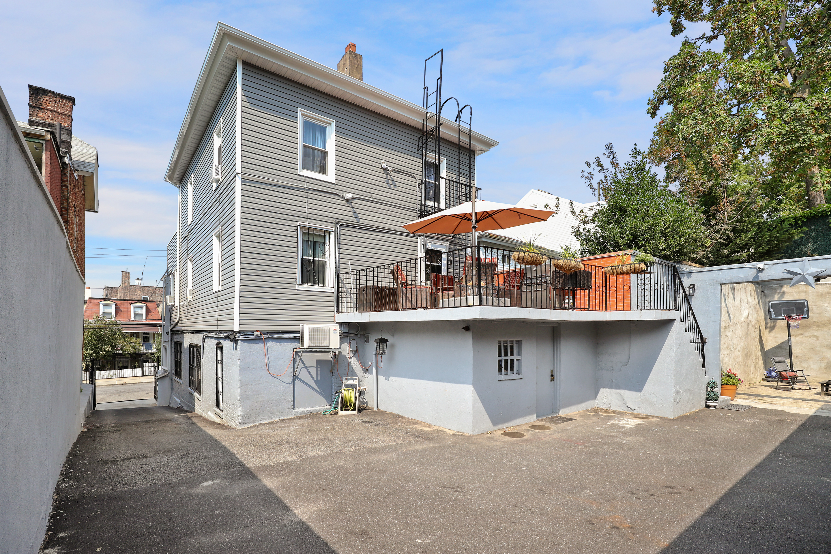 3060 Heath Avenue Bronx, NY 10463 - Photo 50 of 55