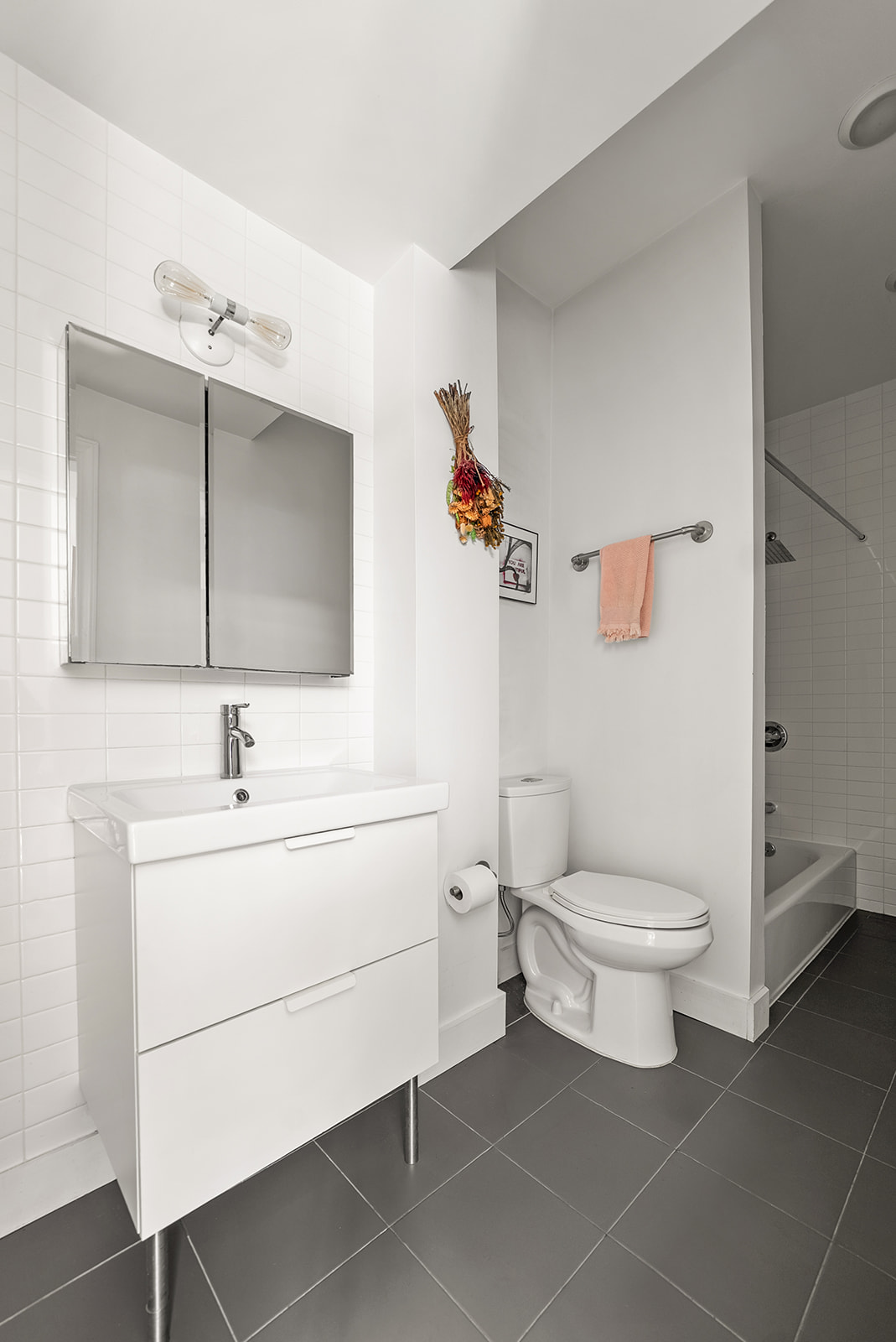 19-30 Harman Street Queens, NY 11385 - Photo 8 of 17