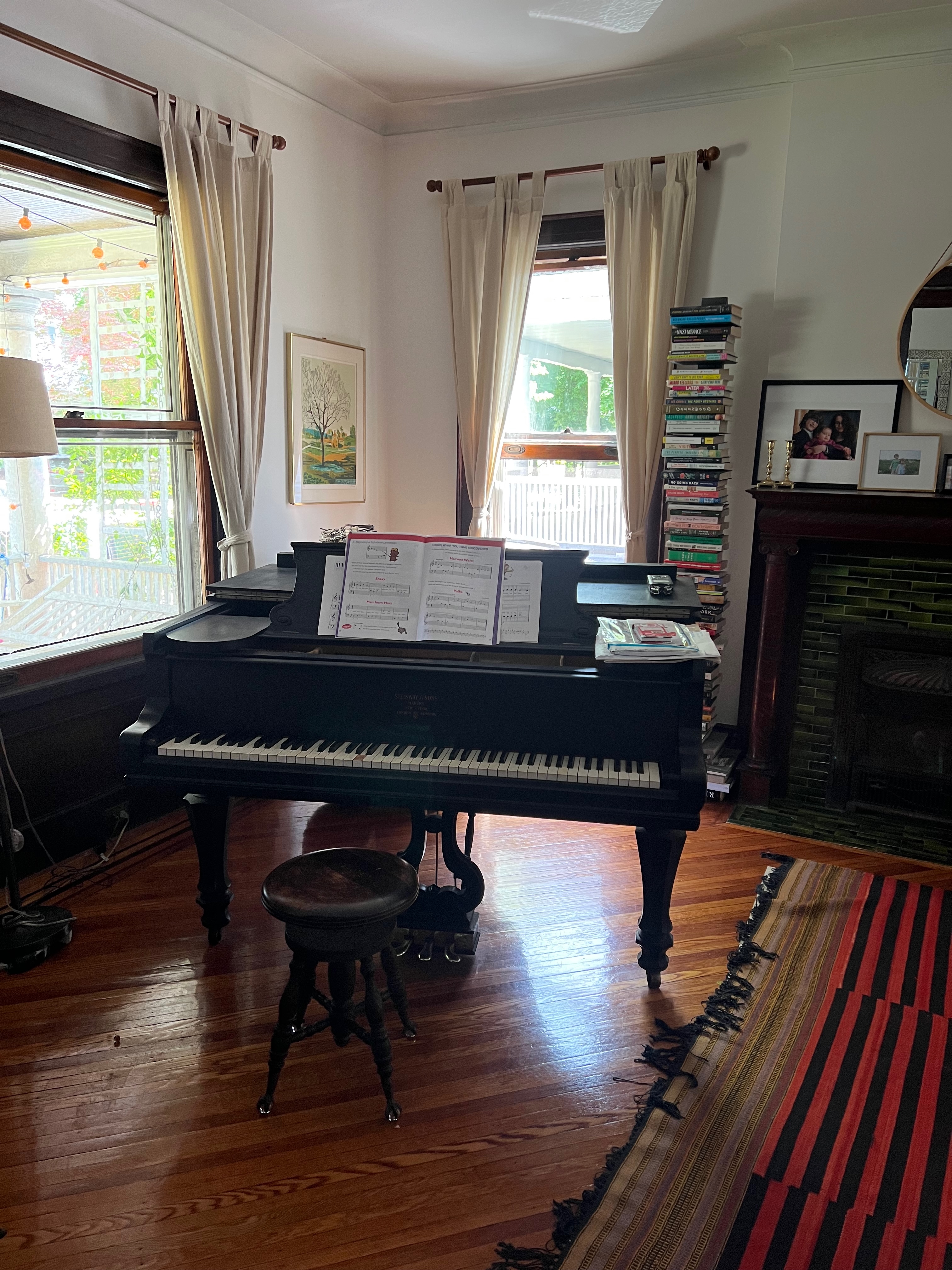 630 East 24th Street Brooklyn, NY 11210 - Photo 9 of 28 a kitchen with a table chairs and a stove