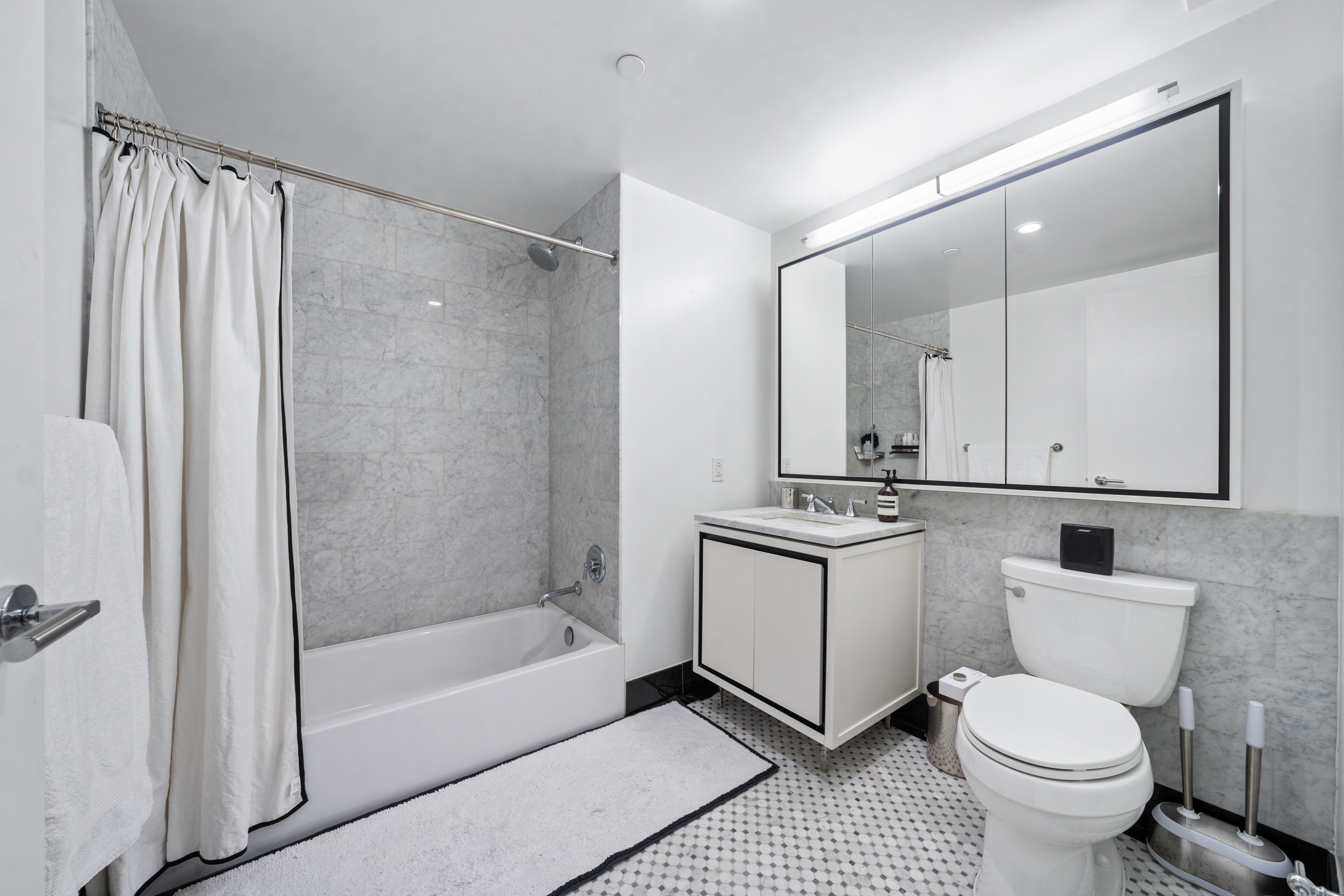 261 Hudson Street, Unit 7A Manhattan, NY 10013 - Photo 12 of 15