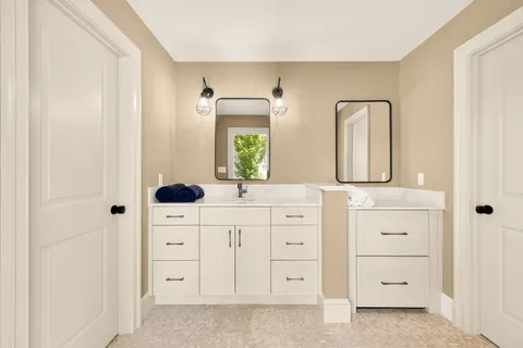 $4,100,000 | 5537 Hawthorne Place Northwest, Washington, DC 20016