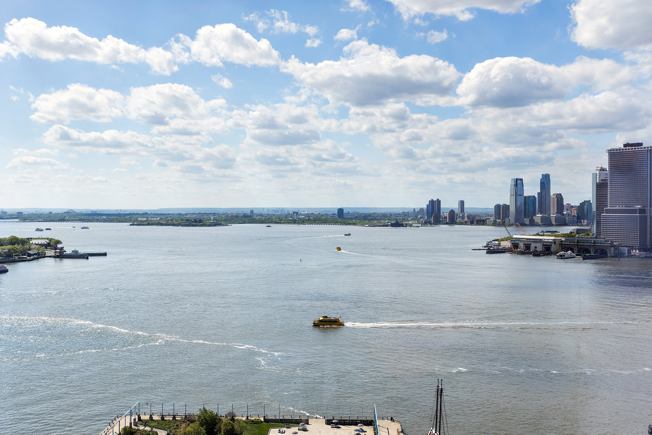 50 Bridge Park Drive, Unit 26A Brooklyn, NY 11201 - Photo 3 of 29