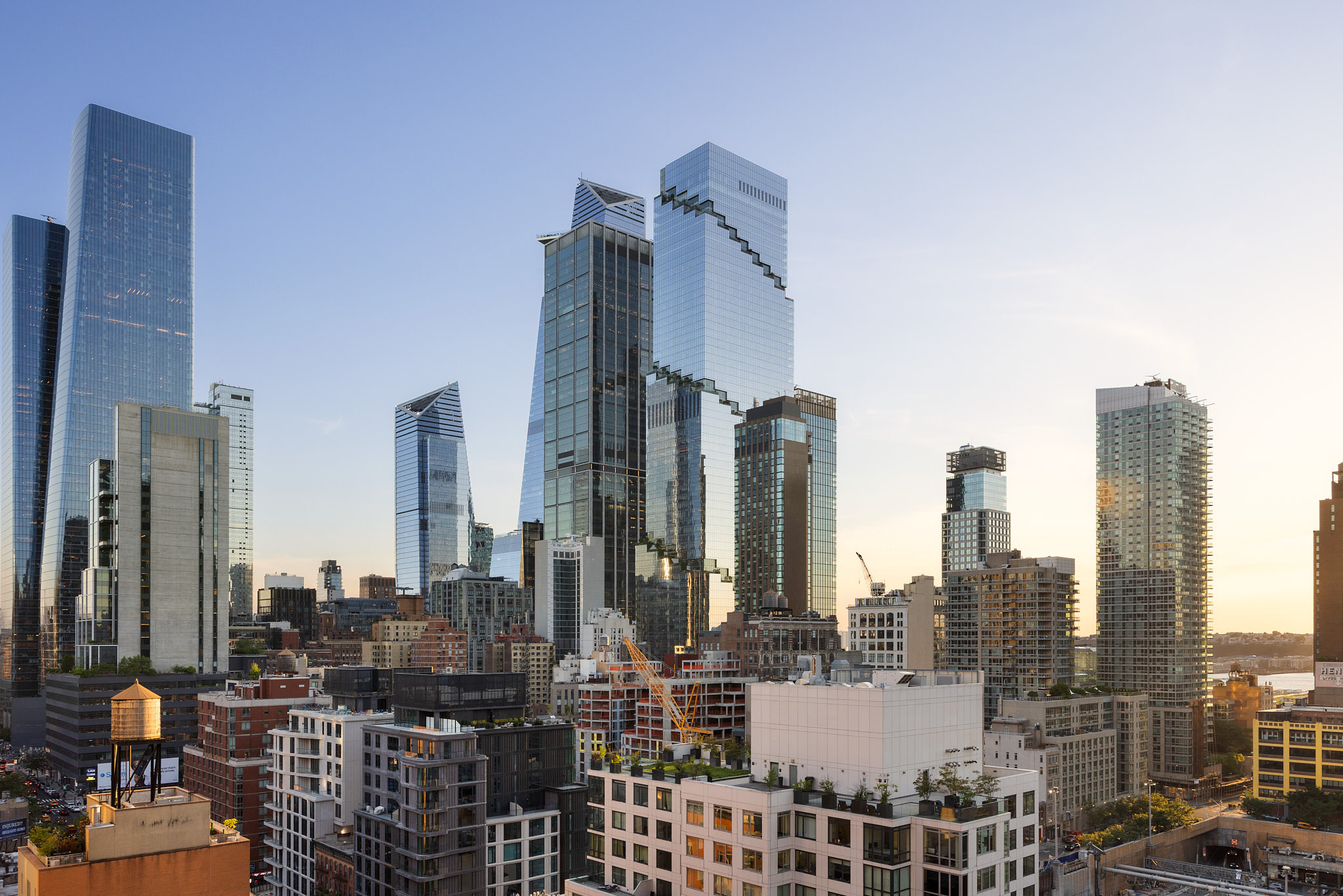 347 West 39th Street, Unit PHNE Manhattan, NY 10018 - Photo 15 of 17
