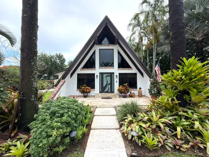 $1,490,000 | 14551 Southwest 24th Street, Davie, FL 33325