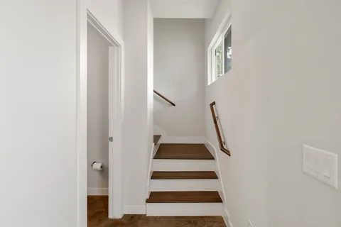 $575,000 | 6542 East Lovers Lane, Dallas, TX 75214