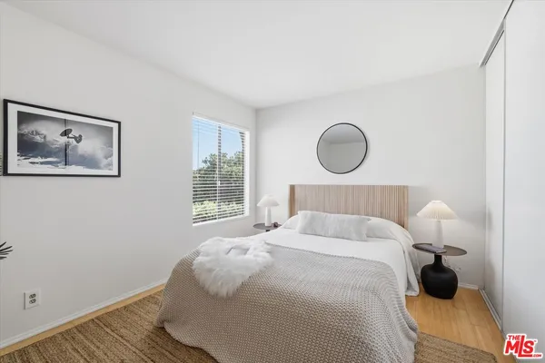 $1,180,000 | 12321 Ocean Park Boulevard, Unit 18, Los Angeles, CA 90064