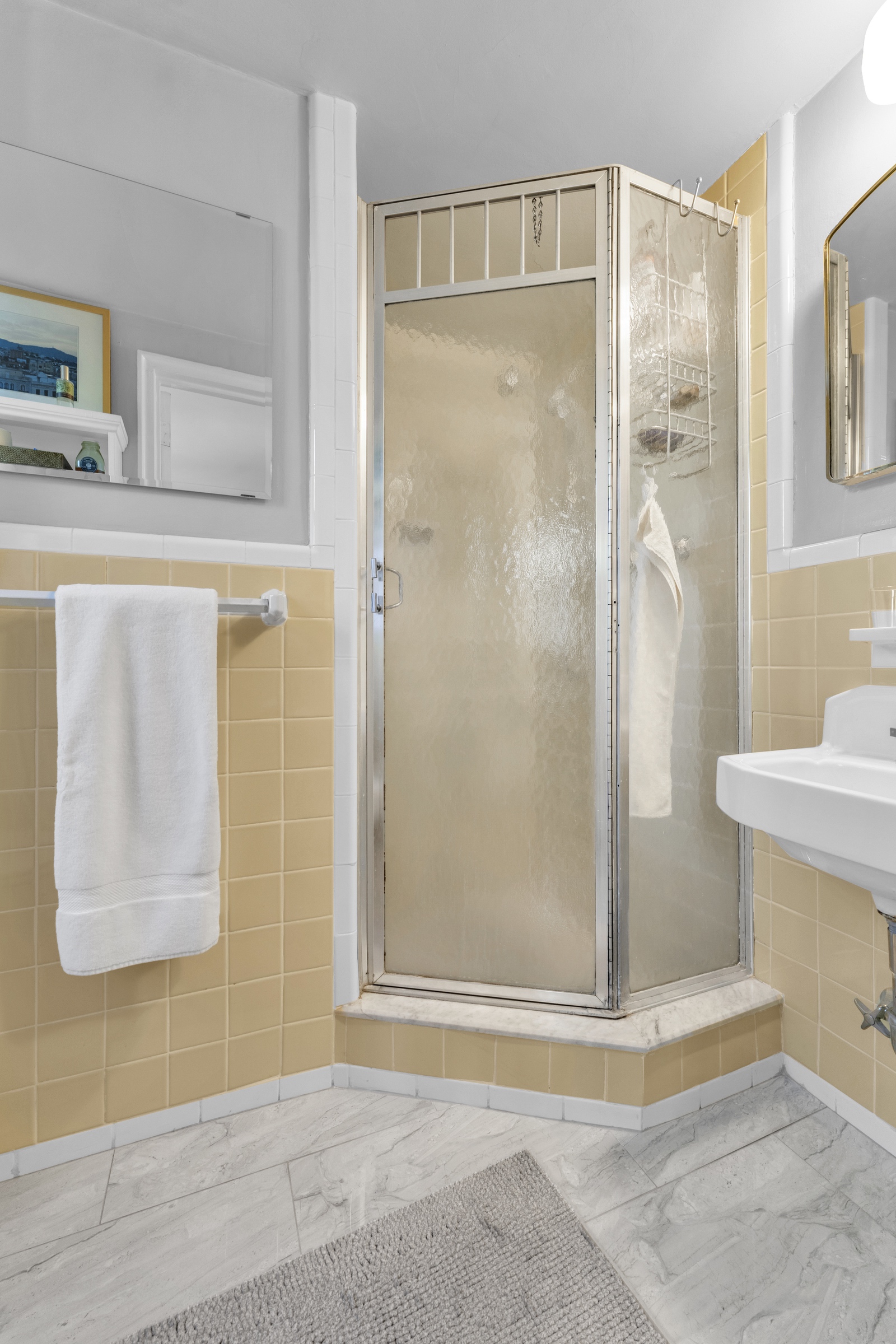 4555 Henry Hudson Parkway West, Unit A310 Bronx, NY 10471 - Photo 13 of 16 a bathroom with a shower
