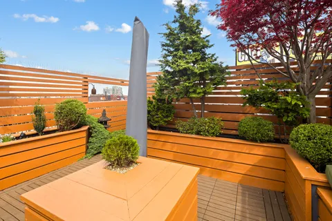 $649,900 | 313-315 North 3rd Street, Unit 5A, Philadelphia, PA 19106
