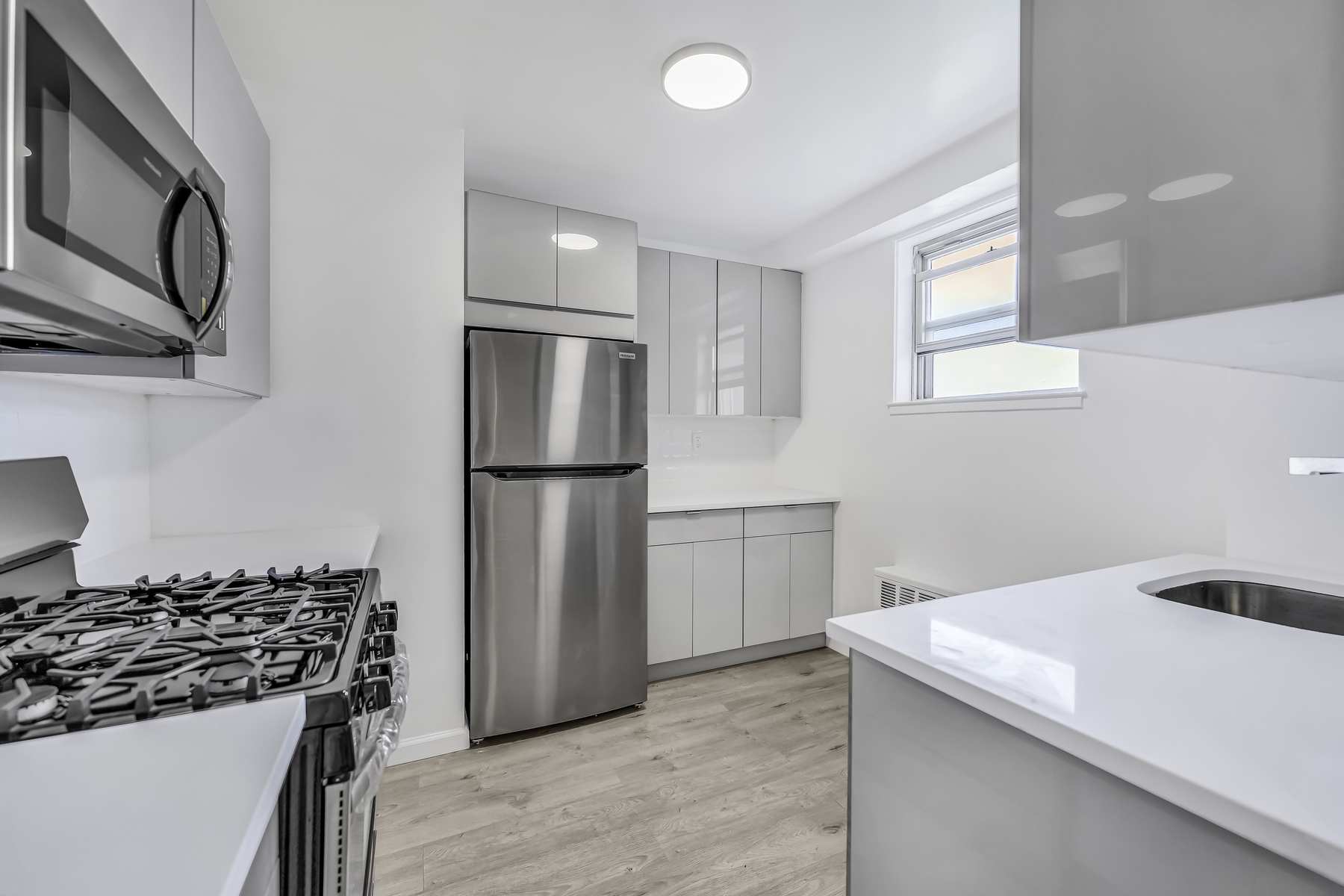 5900 Arlington Avenue, Unit 4X Bronx, NY 10471 - Photo 5 of 19