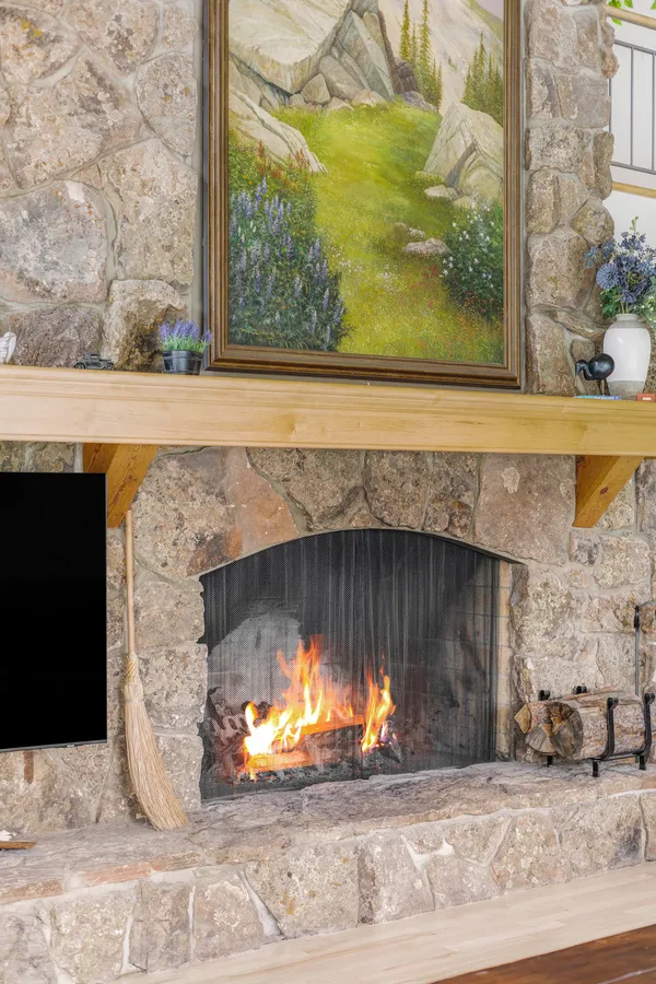 $2,200,000 | 261 Whiskey Jay Hill Road, Evergreen, CO 80439