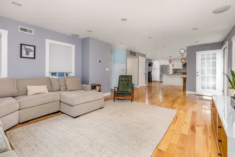 $1,299,000 | 15 Lindsey Street, Marblehead, MA 01945