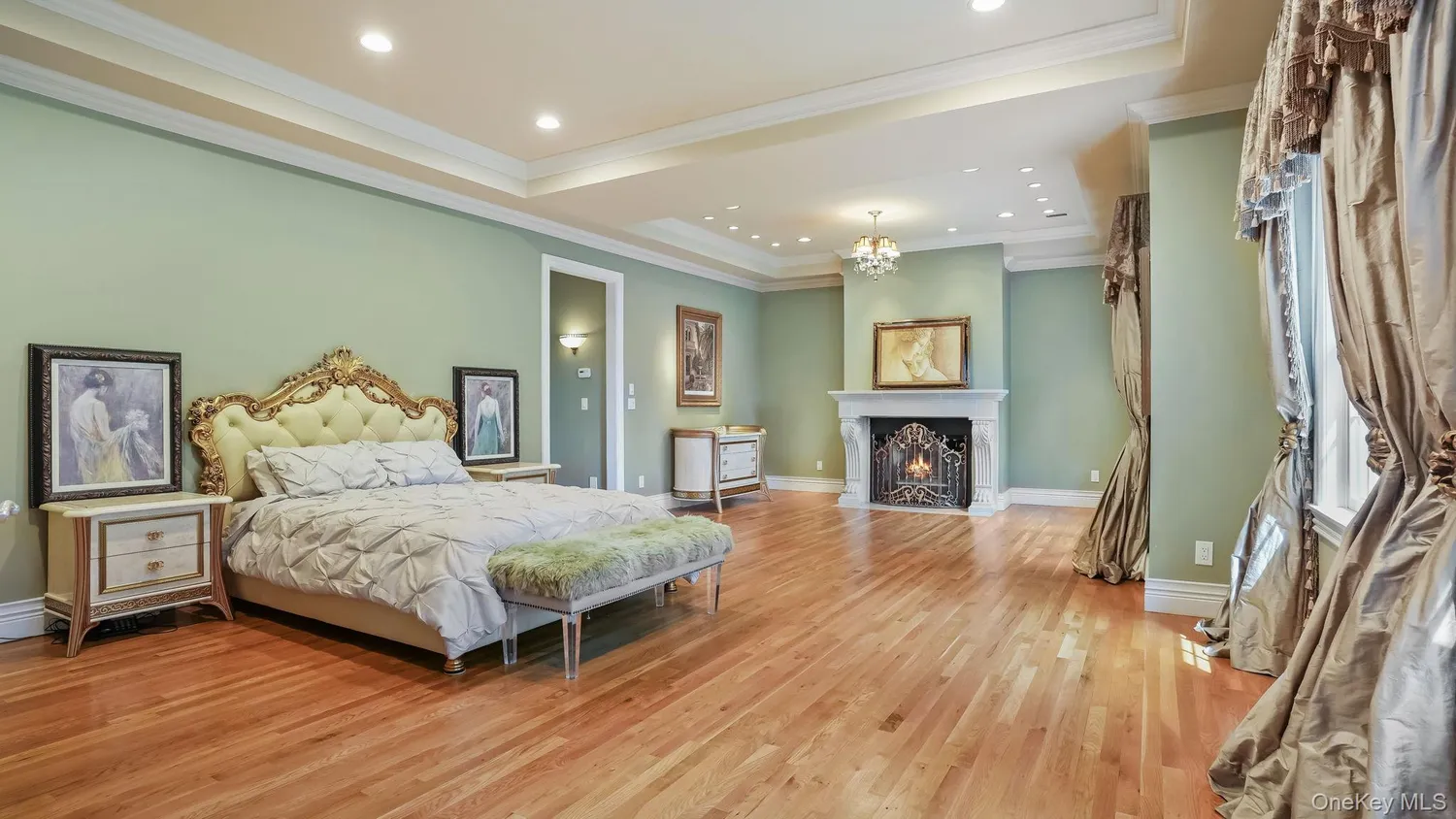 $2,495,000 | 4 Hageman Court, Katonah, NY 10536