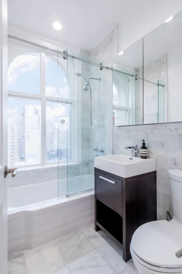 $5,850 | 390 West End Avenue, Unit PHK | Upper West Side