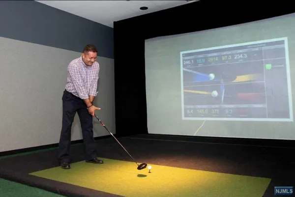 $650,000 | 320 Adolphus Avenue, Unit PH2, Cliffside Park, NJ 07010