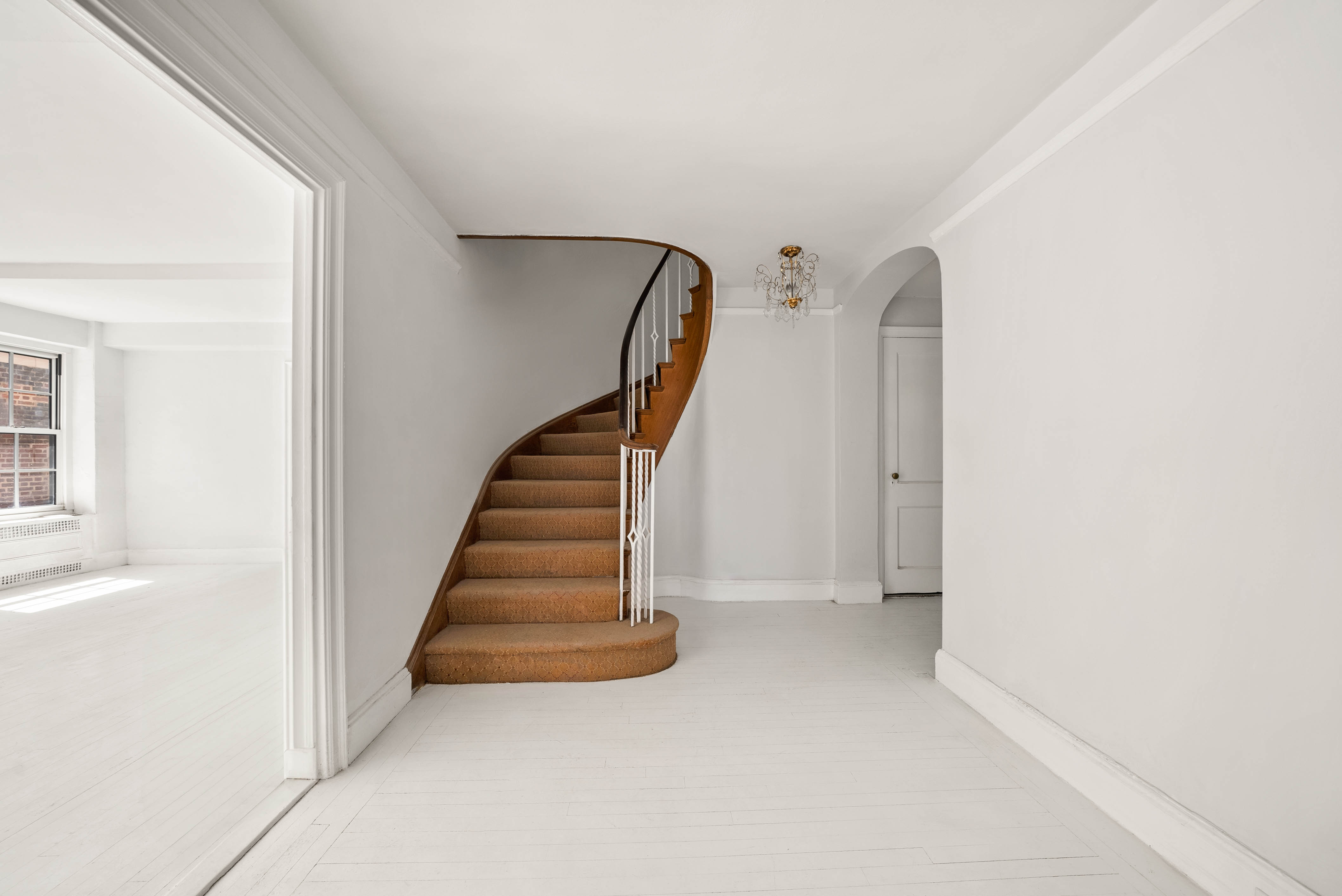 12 East 88th Street, Unit PH11/12B Manhattan, NY 10128 - Photo 3 of 22 a view of entryway with stairs