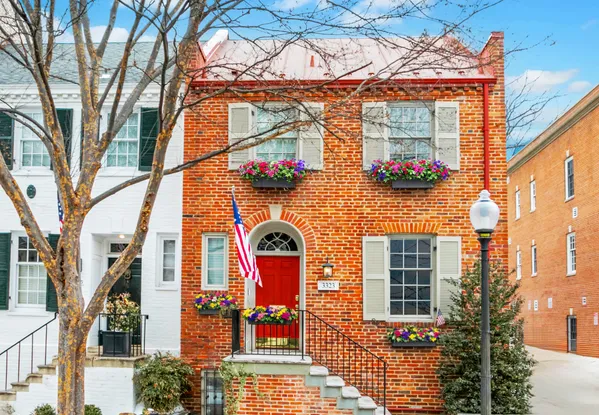 $2,950,000 | 3323 Reservoir Road Northwest, Washington, DC 20007