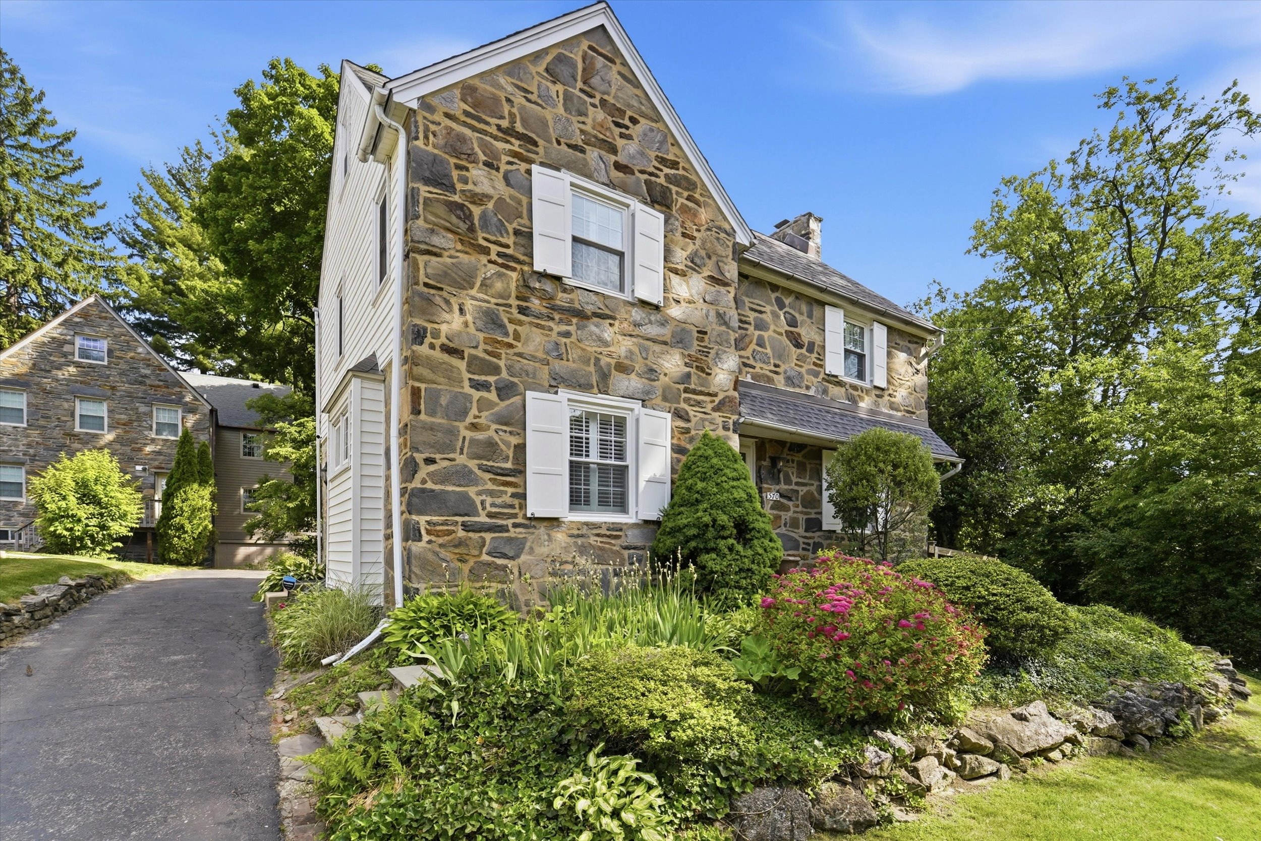 570 Strathmore Road Havertown, PA 19083 - Photo 1 of 33