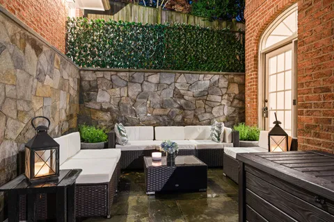 Contact Agent | 5313 Massachusetts Avenue, Bethesda, MD 20816