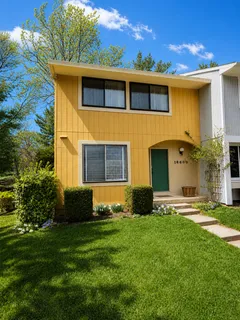 $300,000 | 18600 Glen Willow Way, Germantown, MD 20874