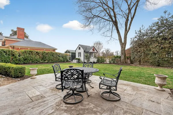 $2,295,000 | 600 Upland Place, Alexandria, VA 22301