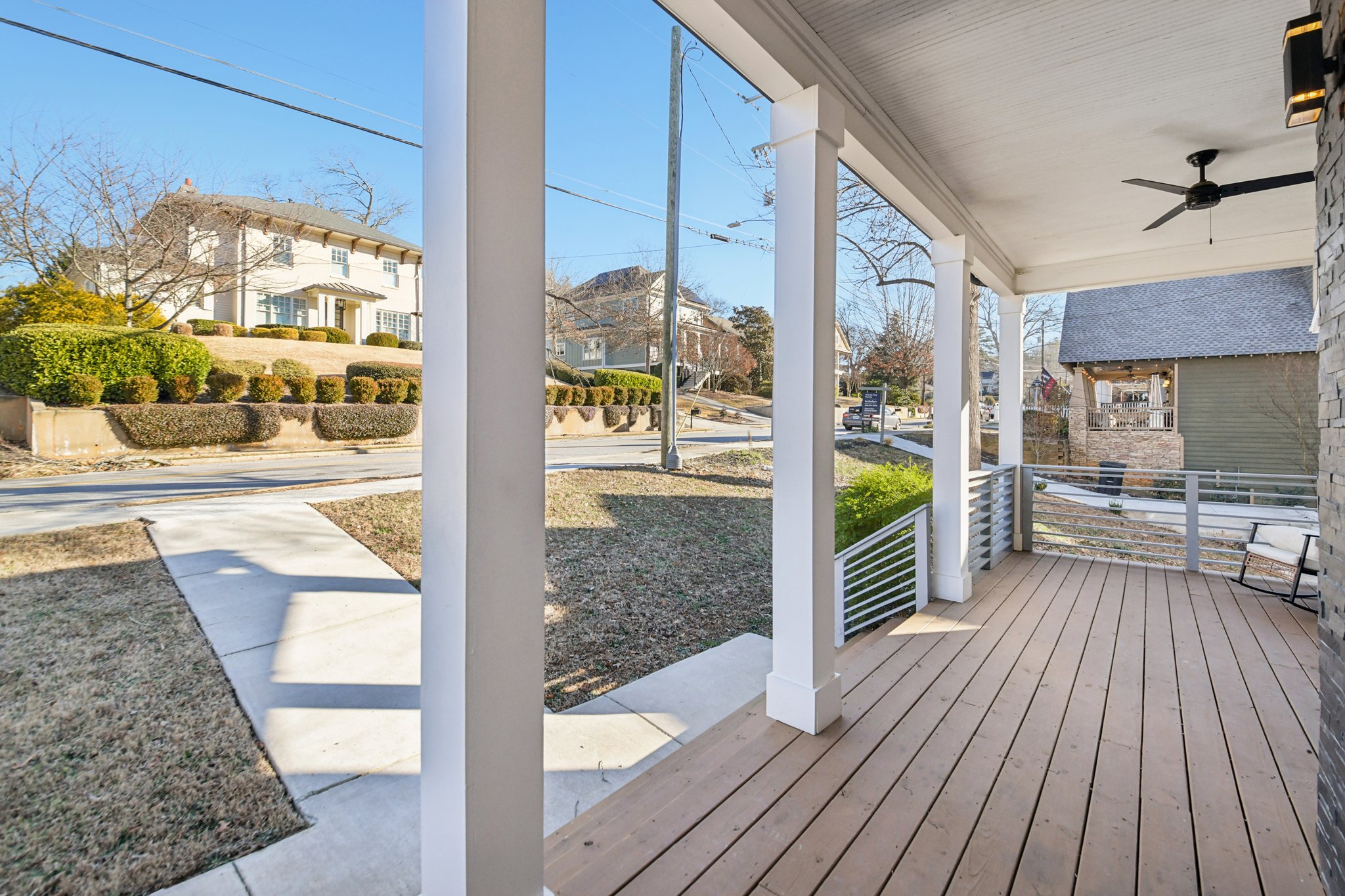 2014 Cambridge Avenue Atlanta, GA 30337 - Photo 30 of 34