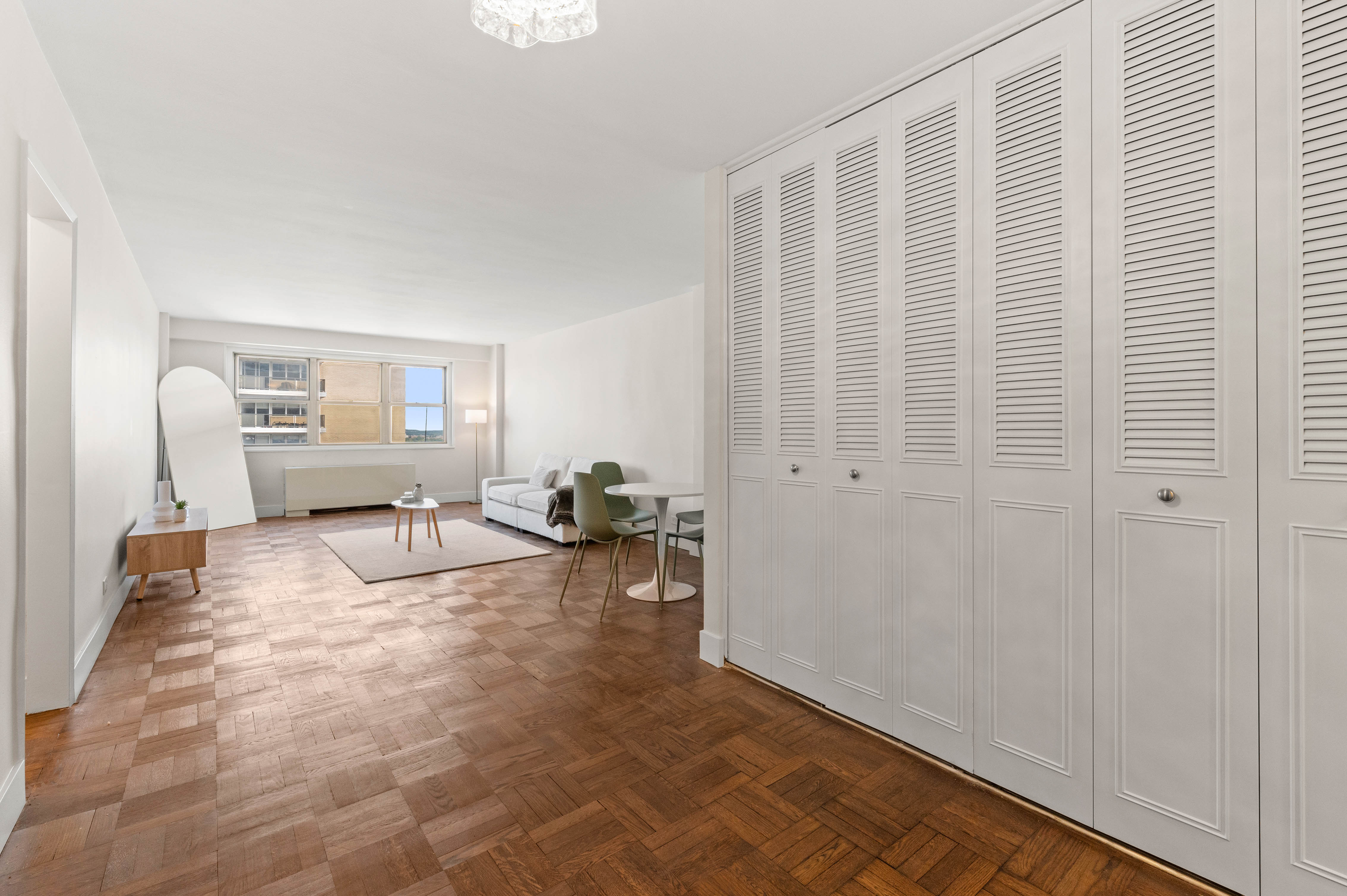 102-10 66th Road, Unit 24K Queens, NY 11375 - Photo 3 of 18 Gallery Image 3
