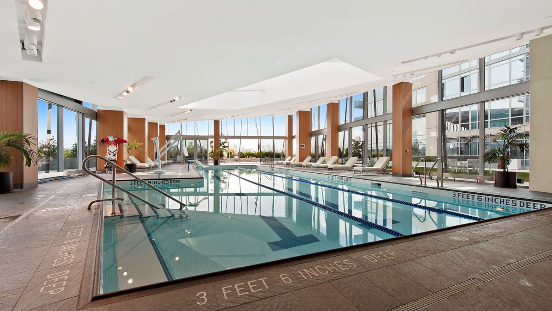 34 North 7th Street, Unit 6Y Brooklyn, NY 11249 - Photo 7 of 20 a view of a living room and dining room