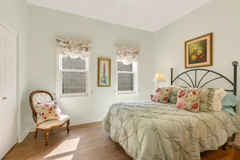 $1,500,000 | 1238 West Wellington Avenue, Chicago, IL 60657