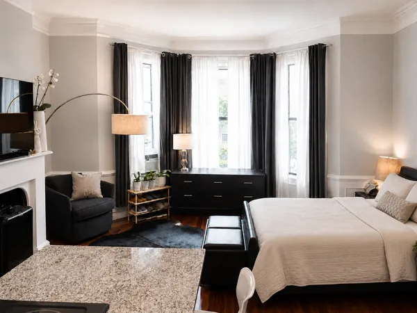 $2,775 | 389 Beacon Street, Unit 4, Boston, MA 02116