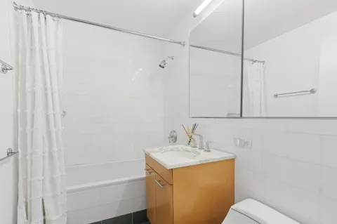 $1,388,500 | 230 Ashland Place, Unit 12C | Fort Greene