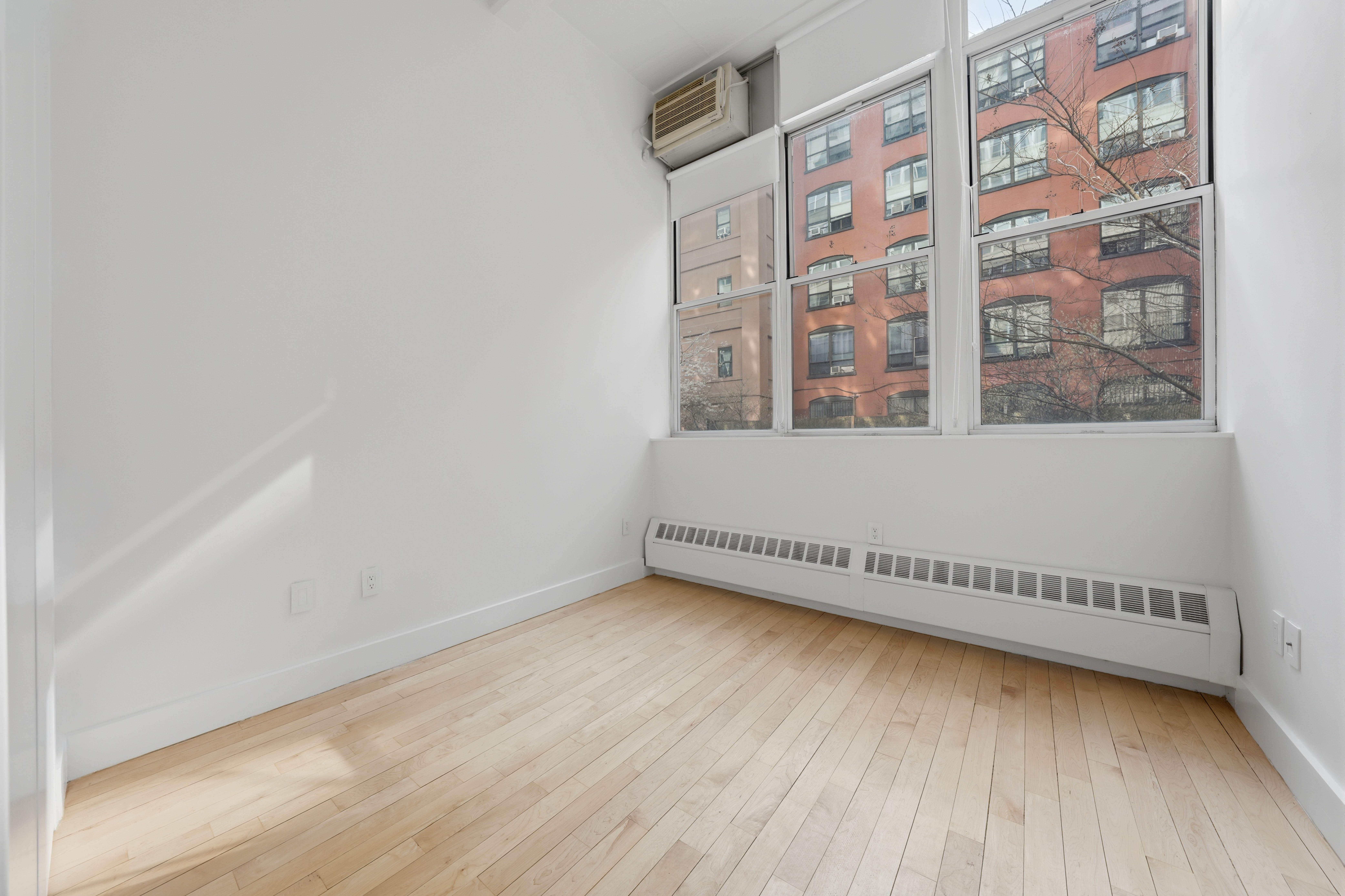 970 Kent Avenue, Unit 109 Brooklyn, NY 11205 - Photo 10 of 20