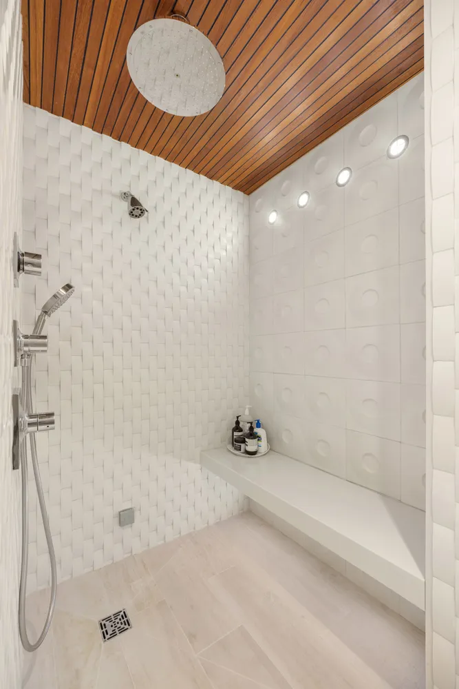 $4,995,000 | 150 West 56th Street, Unit 3901 | Theater District