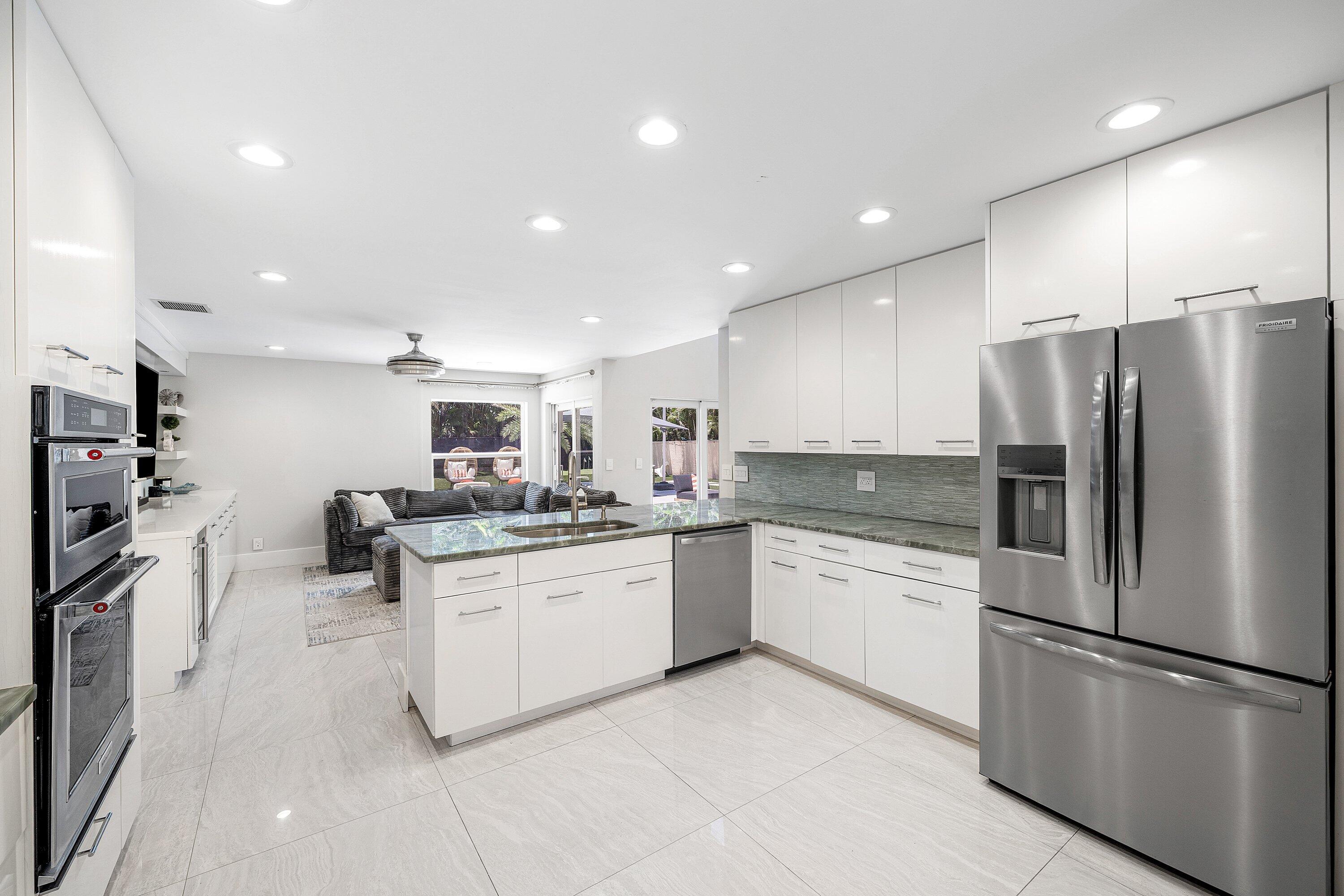 10616 Wheelhouse Circle Boca Raton, FL 33428 - Photo 27 of 84 Gallery Image 27