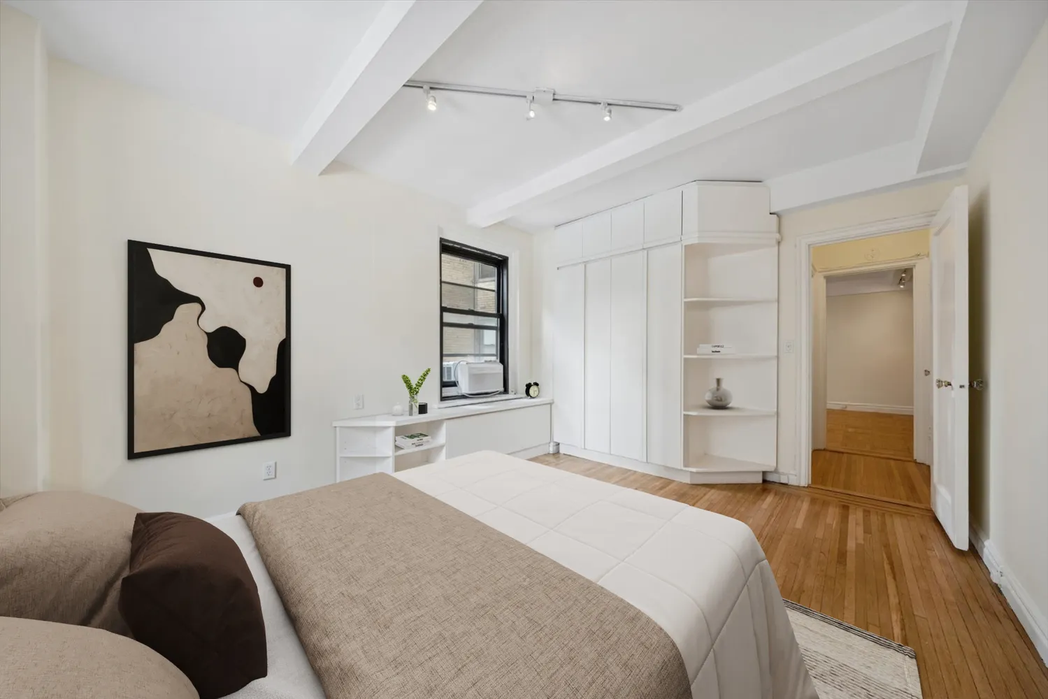 $4,500 | 235 West End Avenue, Unit 9C | Upper West Side
