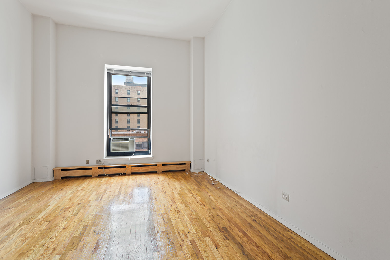 250 Mercer Street, Unit C608 Manhattan, NY 10012 - Photo 4 of 14