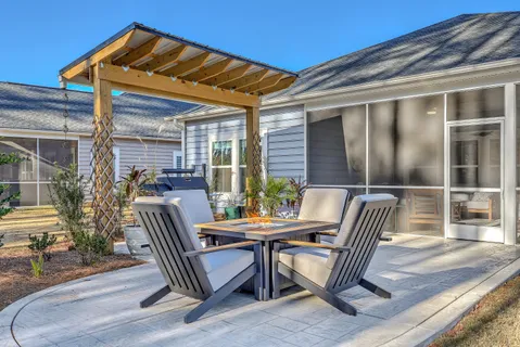 $425,000 | 1390 Locals Street, Summerville, SC 29485