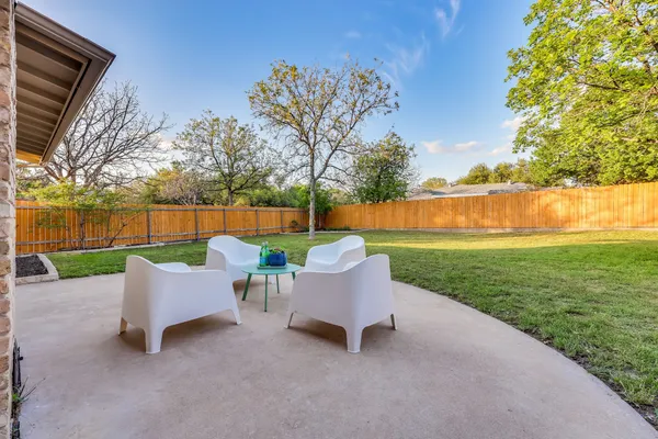 $1,499,900 | 2504 Deerfoot Trail, Austin, TX 78704